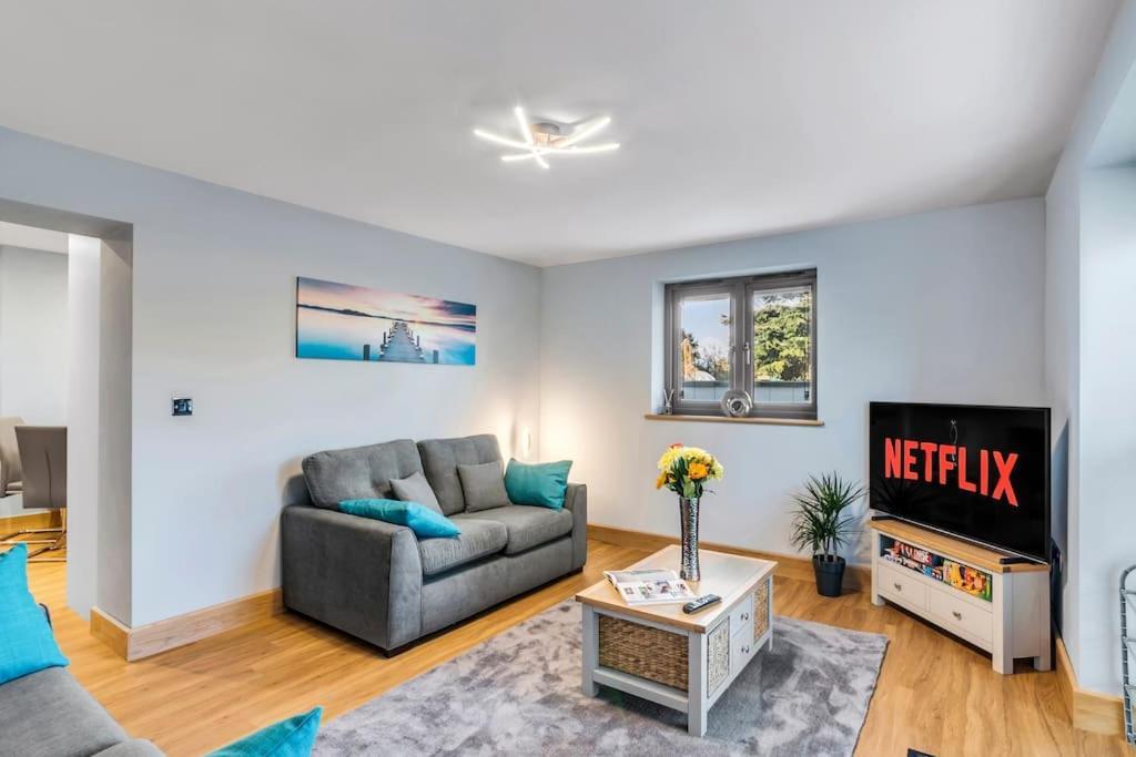 Isabel'S Wing! A Stunning 2 Bedroom Property 诺里奇 外观 照片