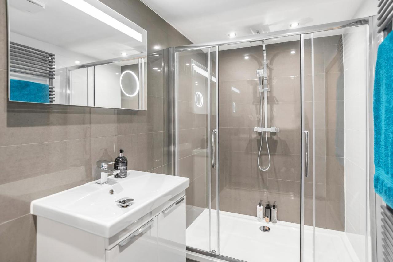 Isabel'S Wing! A Stunning 2 Bedroom Property 诺里奇 外观 照片
